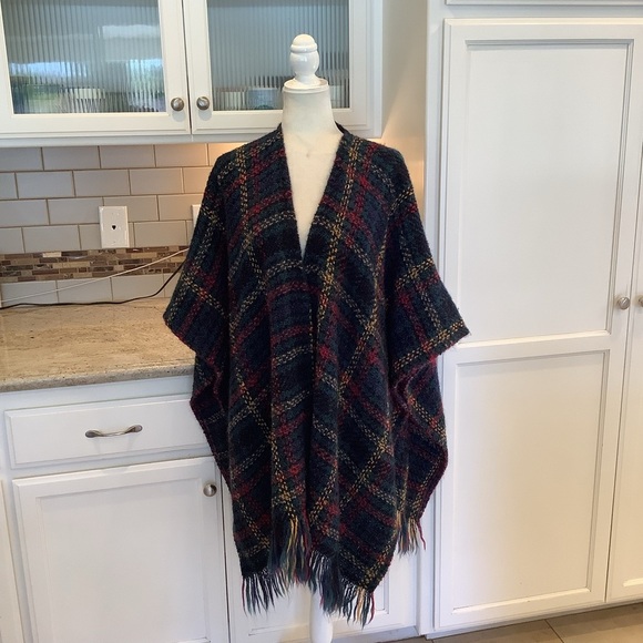Boyne Valley Weavers Ireland Vintage Ruana Poncho Wool Blend Plaid - Picture 1 of 7